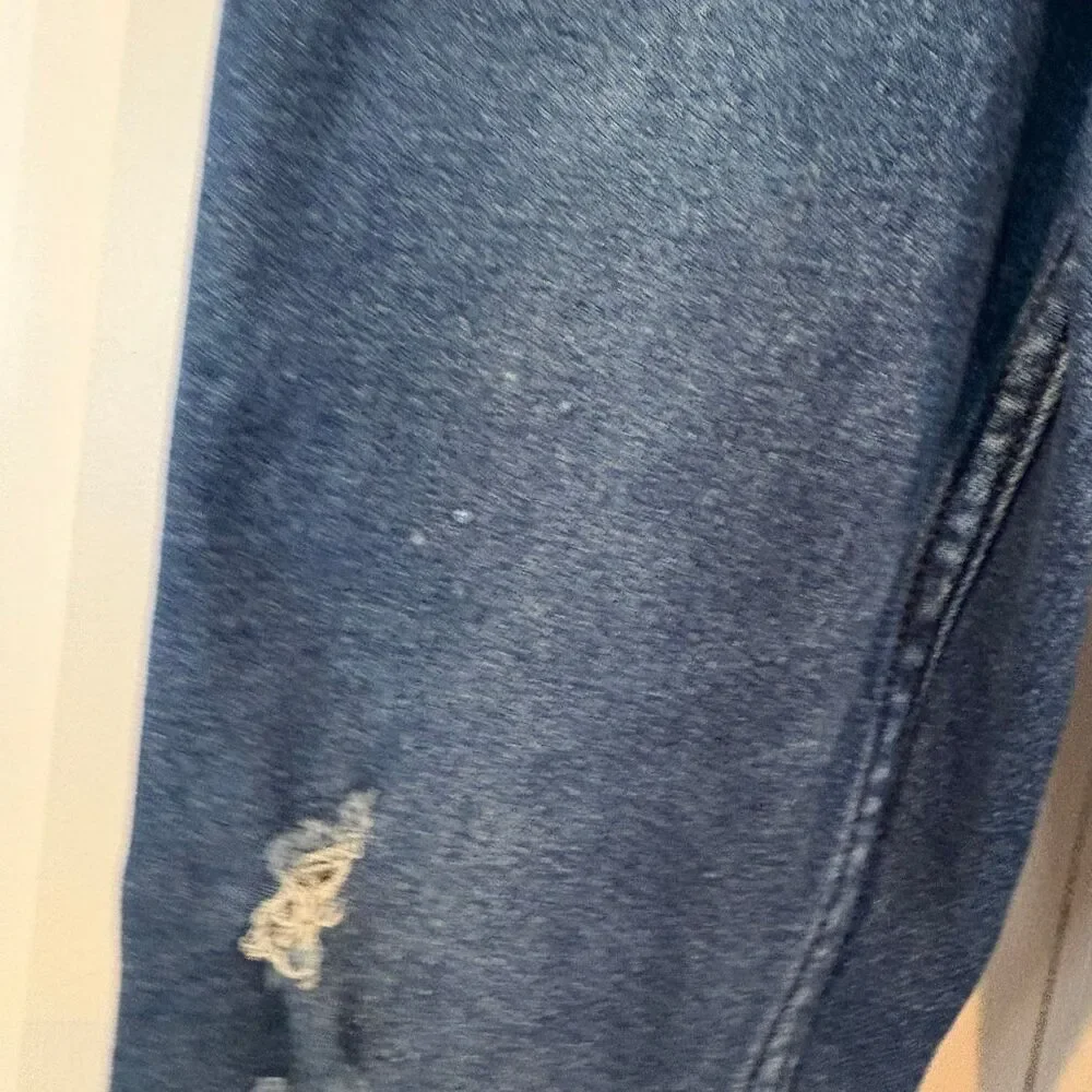 Old Navy Rockstar Super Skinny Jeans Size 4‎